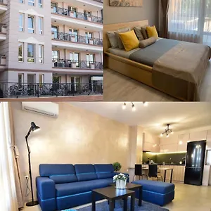 Kapana Luxury Center With Garage Apartamento