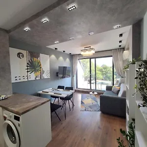 Cloud 6 -top Center,360° View,free Private Parking דירה